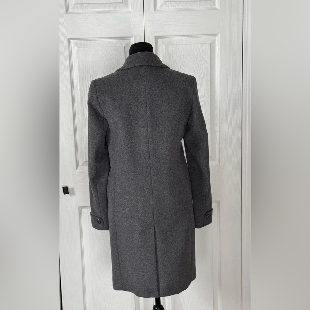 Ralph Lauren Women’s Single Breasted Walker Coat - Picture 2 of 3